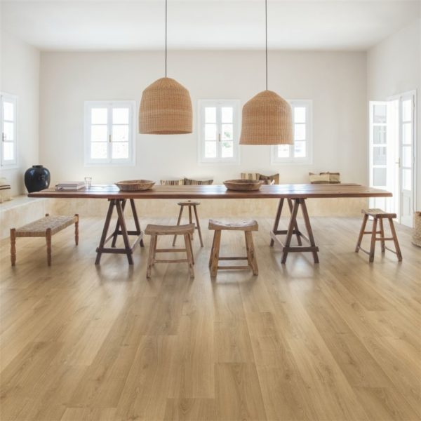 Quick-Step Signature Brushed Oak Warm Natural SIG4762 | Floorstore