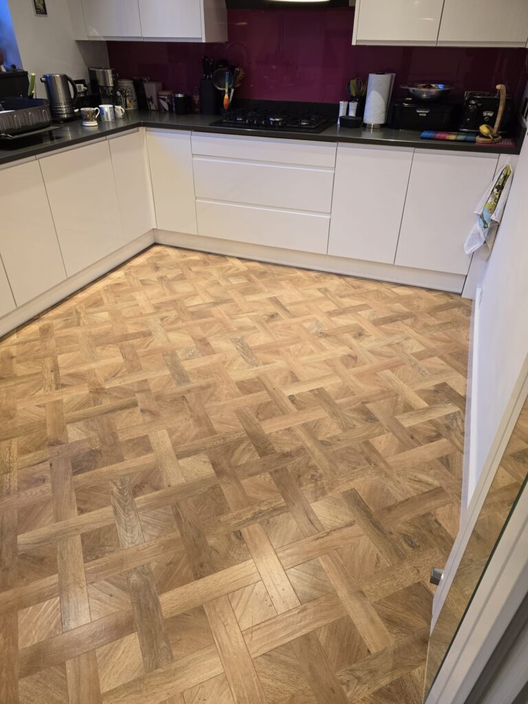 Karndean Oak Select