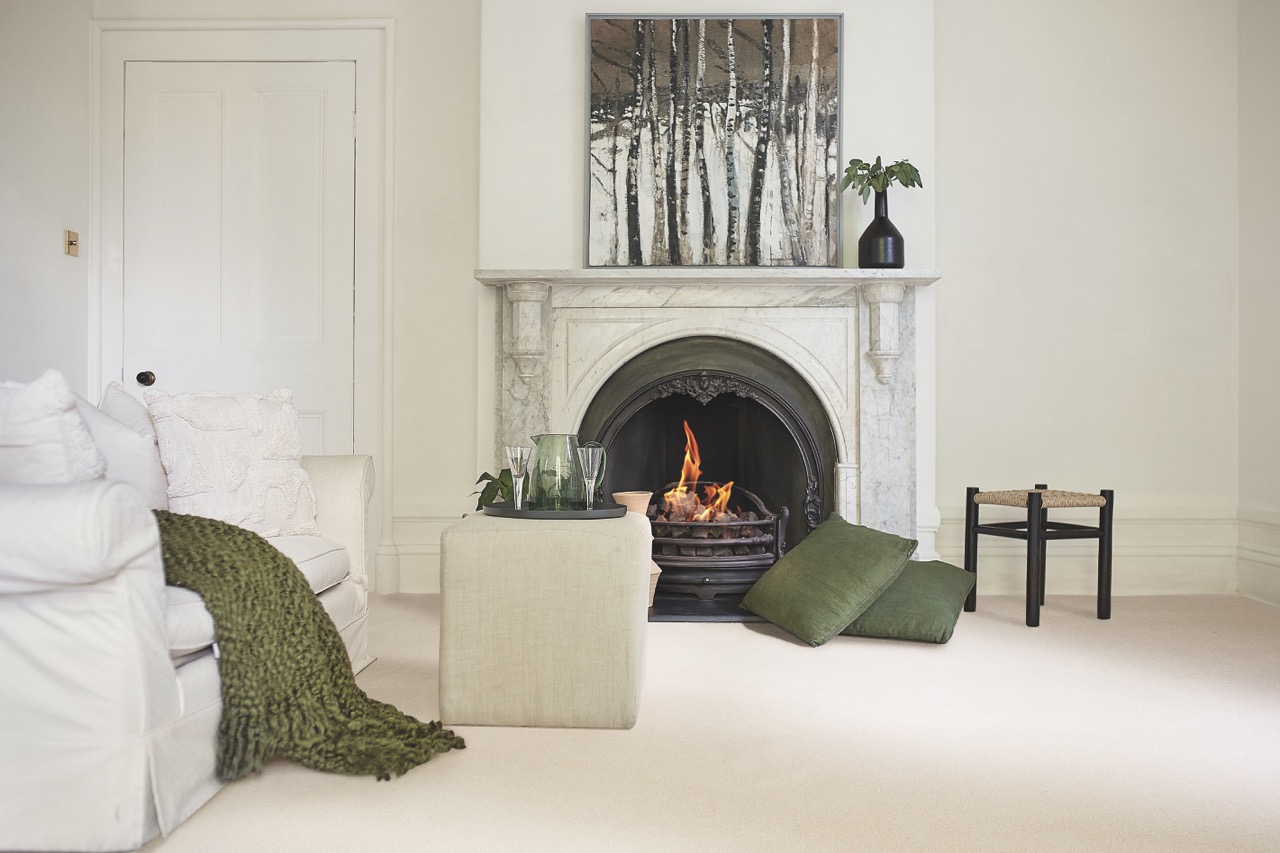 Royal Charter Deluxe roomset image