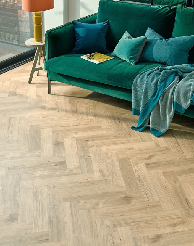 Living room setting of Dried willow in parquet flooring