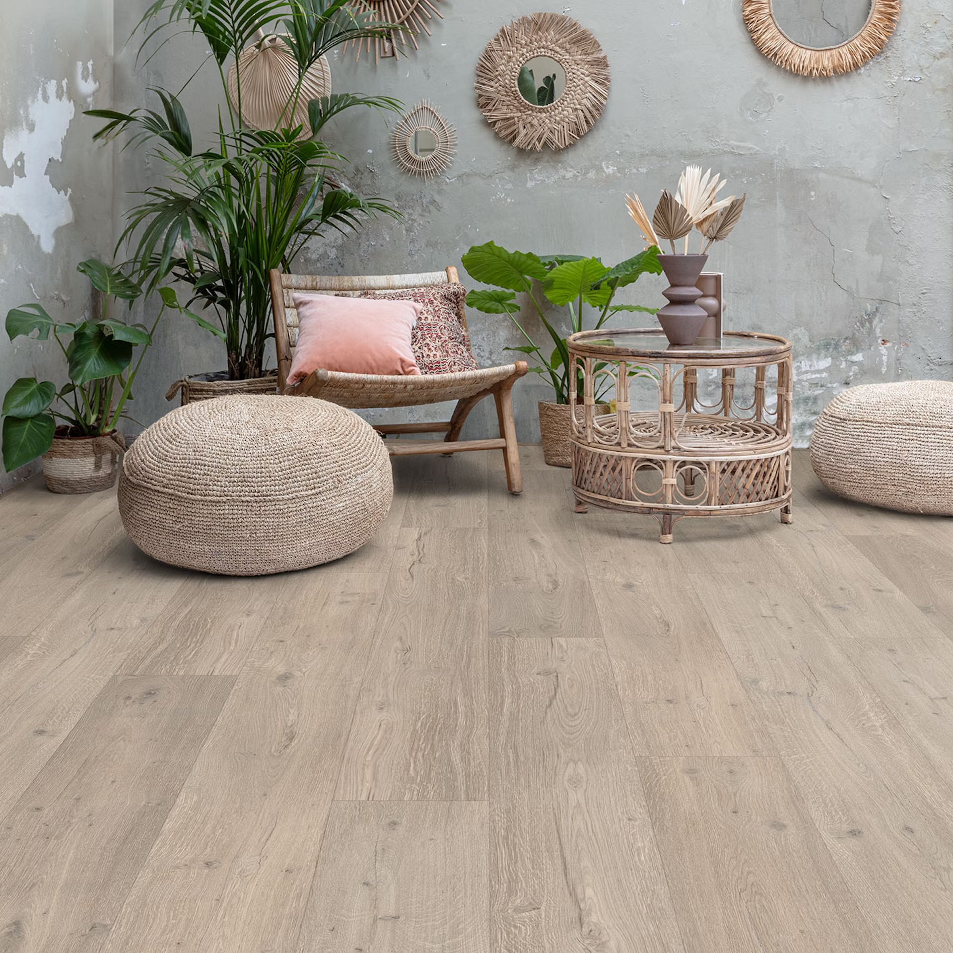 living room settings with goose flooring